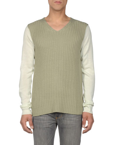 ZOOM DIESEL - V-neck
