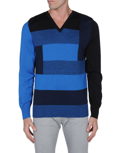 ZOOM HUGO BOSS - V-neck