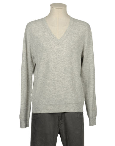 ZOOM JECKERSON - V-neck