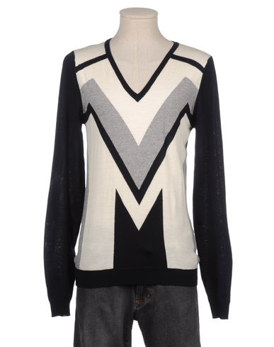ZOOM LES HOMMES - V-neck