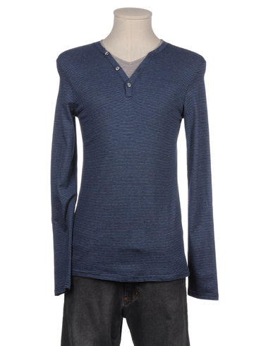 ZOOM FABIO DI NICOLA - V-neck