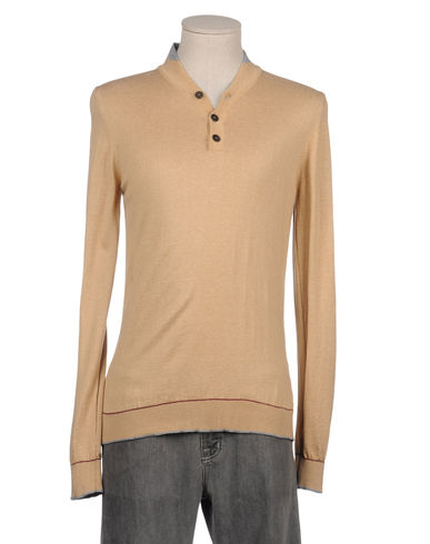 ZOOM FABIO DI NICOLA - V-neck