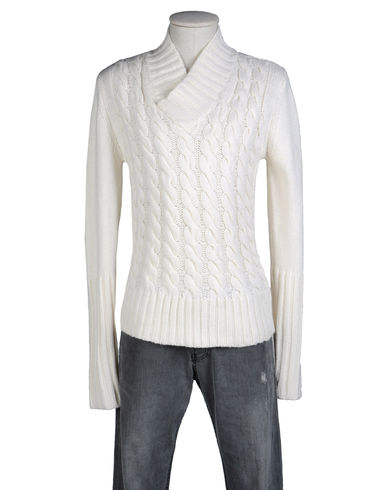ZOOM LES HOMMES - V-neck