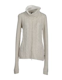BENCH - Cardigan