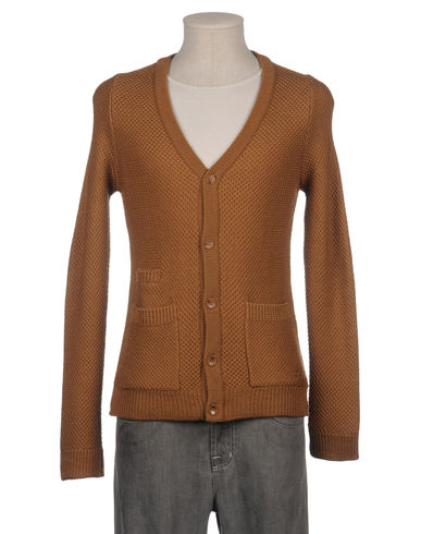 ZOOM APRIL 77 - Cardigan