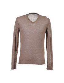 GOLD CASE by ROCCO FRAIOLI - V-neck