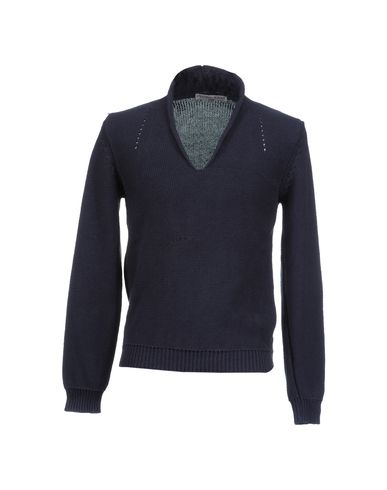 ZOOM PRIVATE LIVES - V-neck