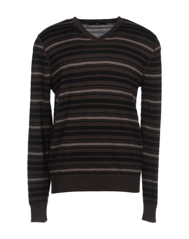 ZOOM BECOME - V-neck