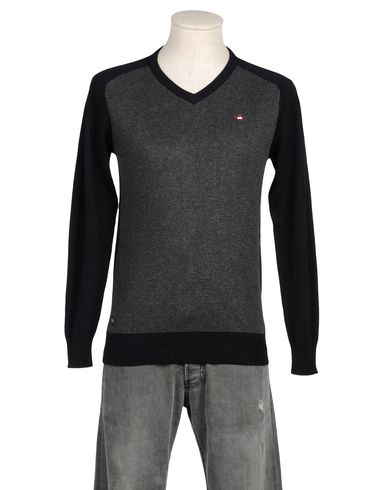 ZOOM MARVILLE - V-neck
