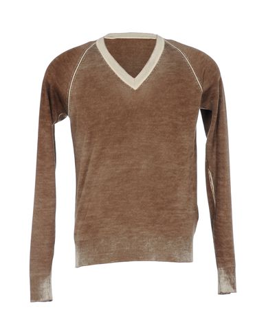 ZOOM PRADA - V-neck