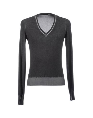 ZOOM HOTEL - V-neck