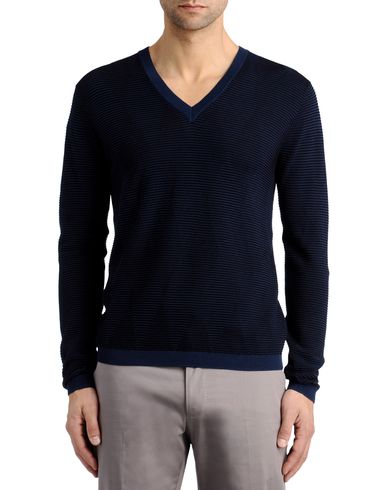 Shadow Argyle V-Neck