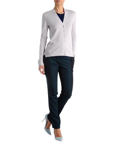Luxe Essential V-Neck Cardigan