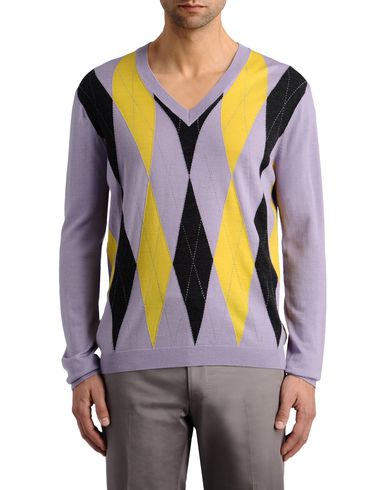 Elongated Argyle V-Neck