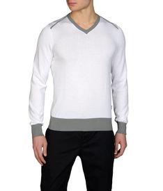 EA7 - V-neck sweater