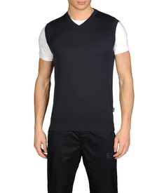 EA7 - V-neck sweater
