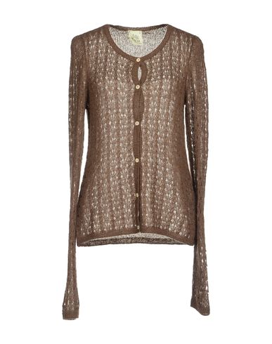 ZOOM ATTIC AND BARN - Cardigan
