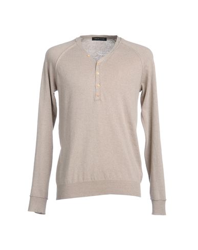 ZOOM GOLD CASE by ROCCO FRAIOLI - V-neck