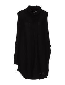 GUESS - Turtleneck