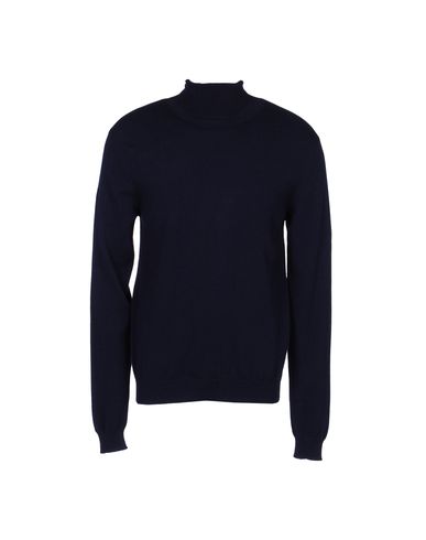 ZOOM 8 - Turtleneck