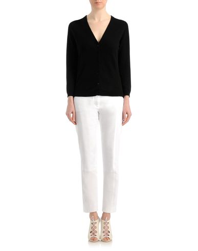 Twisted seam V-neck cashmere cardigan
