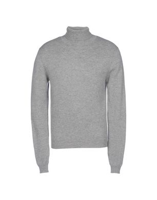 8 - Turtleneck