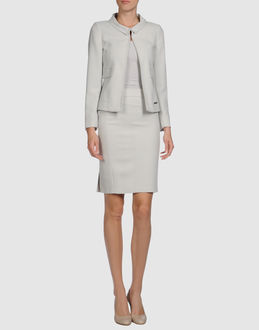 Mila Schon Womens