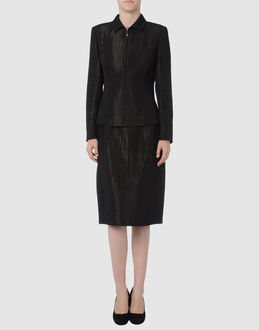 BURBERRY �o�[�o���[ ���f�B�[�X �X�[�c