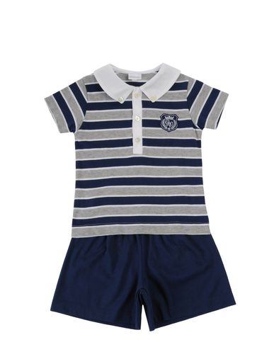 ZOOM GRIGIO PERLA - Outfit with shorts