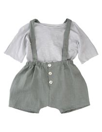 MINIMU' - Outfit with shorts