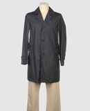 Confronta prezzi Aquascutum - capispalla - impermeabili su yoox.com