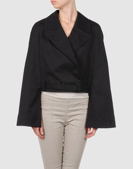 Lutz Capes - Item 41220725