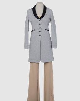 LOVE MOSCHINO - CAPISPALLA - Soprabiti - su YOOX.COM