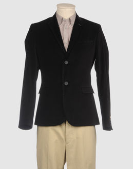 KUSS - CAPISPALLA - Giacche - su YOOX.COM