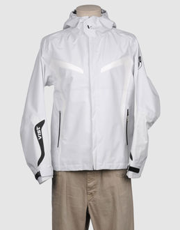 VIST - CAPISPALLA - Giubbotti - su YOOX.COM