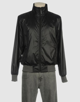 EASTPAK - CAPISPALLA - Giubbotti - su YOOX.COM