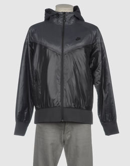 NIKE SPORTWEAR - CAPISPALLA - Giubbotti - su YOOX.COM