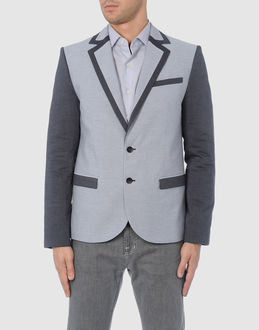 MCQ - CAPISPALLA - Giacche - su YOOX.COM