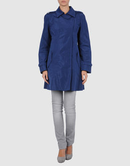 MIU MIU - CAPISPALLA - Soprabiti - su YOOX.COM