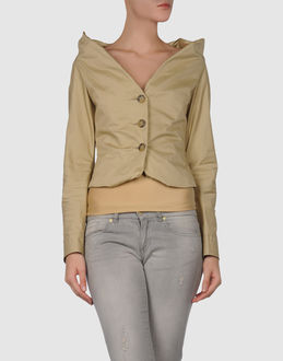 VIVIENNE WESTWOOD ANGLOMANIA - CAPISPALLA - Giacche - su YOOX.COM