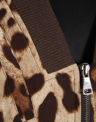 Crepe de chine leopard print jacket - Jackets - Dolce&Gabbana - Summer 2014 Crepe de chine leopard print jacket - Jackets - Dolce&Gabbana - Summer 2014