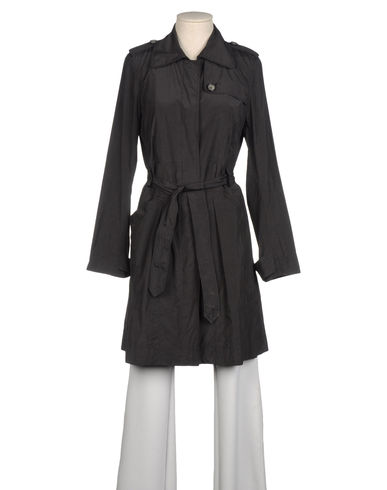 ZOOM CLOSED - Full-length jacket