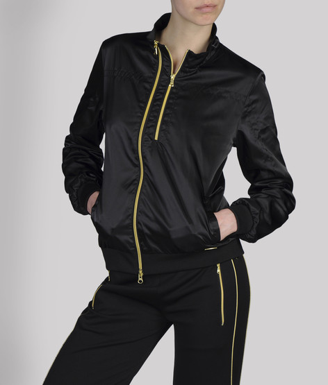 http://www.armani.com/EA7/detail/tskay/09850FC8/cod10/41289994LA