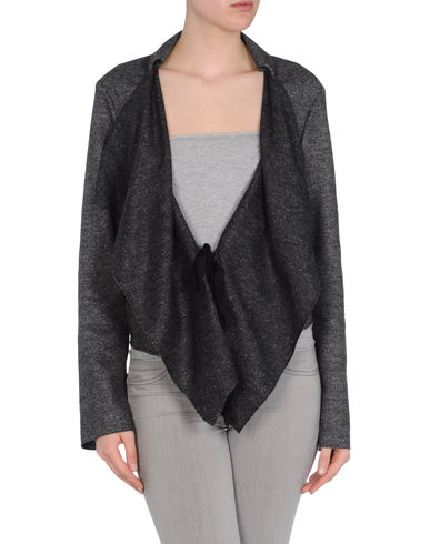 ZOOM CARACTERE - Blazer