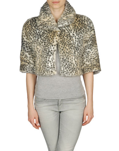 ZOOM MARC CAIN - Faux fur
