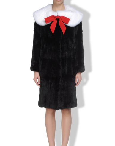Moschino, Pelliccia