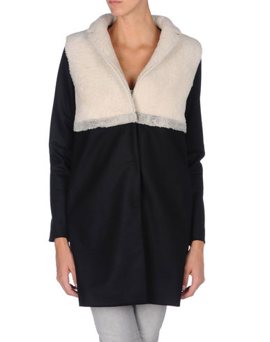 ZOOM NORMALUISA - Coat