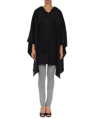 ZOOM OBJECT COLLECTORS ITEM - Cape
