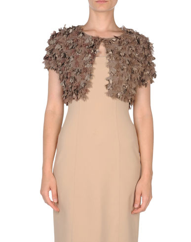 ZOOM ANGELINA FOLIES - Shrug