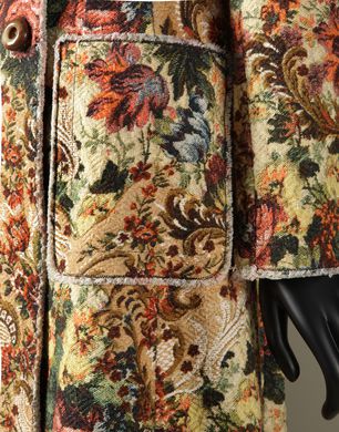 TAPESTRY PRINT COAT - Coats - Dolce&Gabbana - Winter 2014 TAPESTRY PRINT COAT - Coats - Dolce&Gabbana - Winter 2014